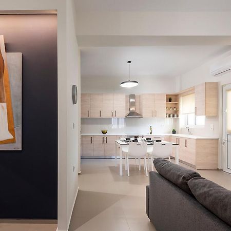 Fofi'S Elegant Home Kos Bagian luar foto