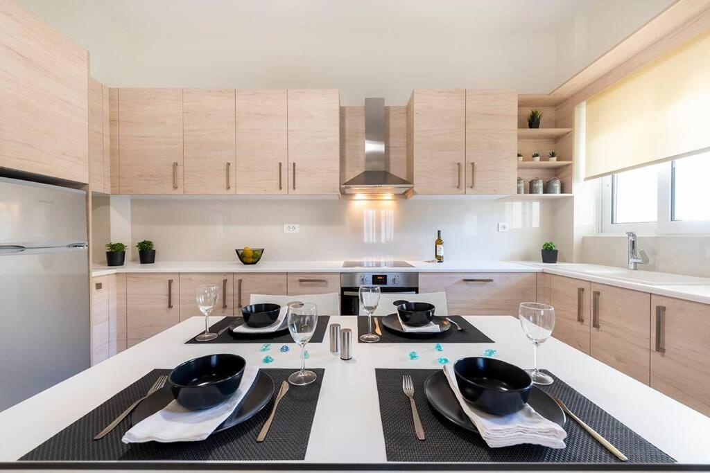 Fofi'S Elegant Home Kos Bagian luar foto