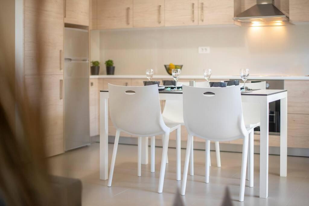 Fofi'S Elegant Home Kos Bagian luar foto