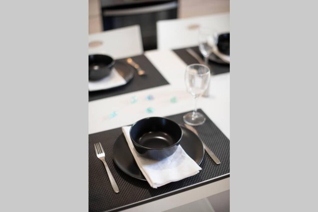 Fofi'S Elegant Home Kos Bagian luar foto